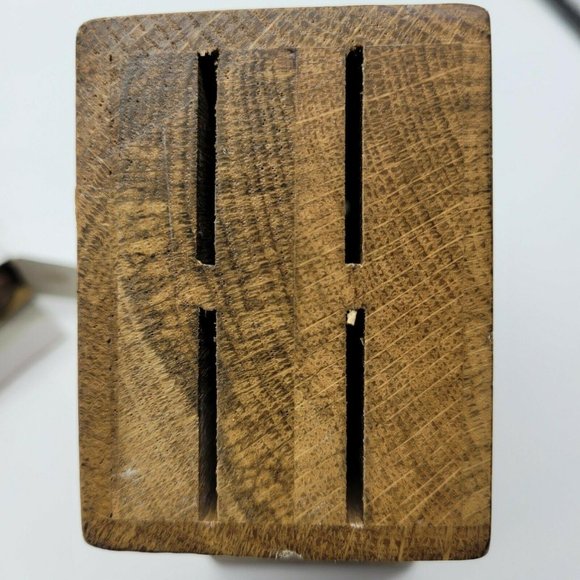 Set of 4 Serrated Steak Knives w/wooden block - Picture 7 of 8